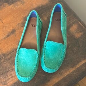 Ugg Mocassins Kelly Green size 6